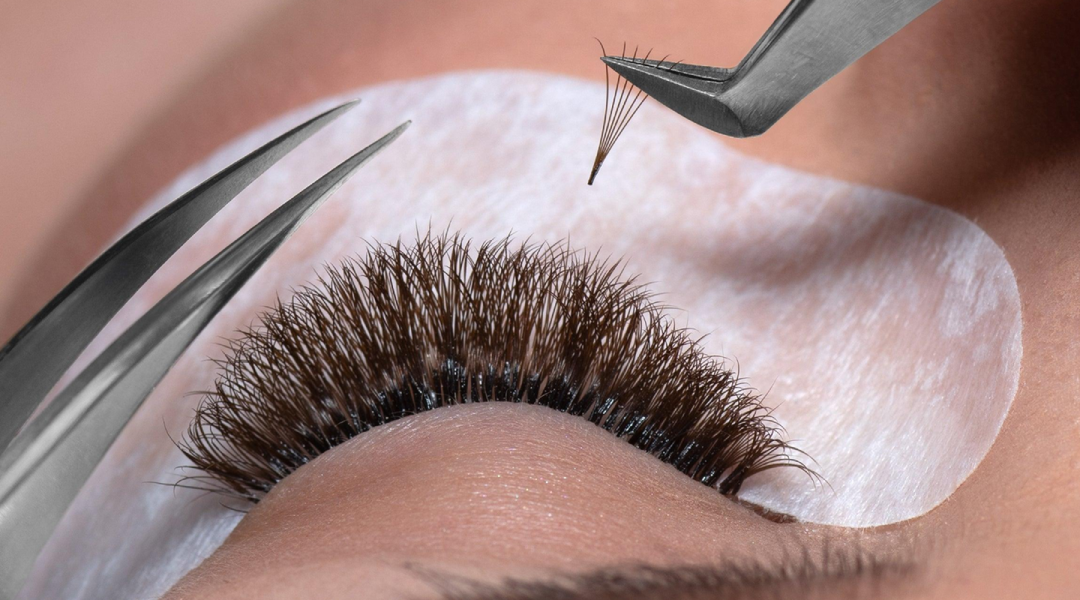 Why Are My Lash Fans Uneven? How to Create Symmetrical Volume Fans