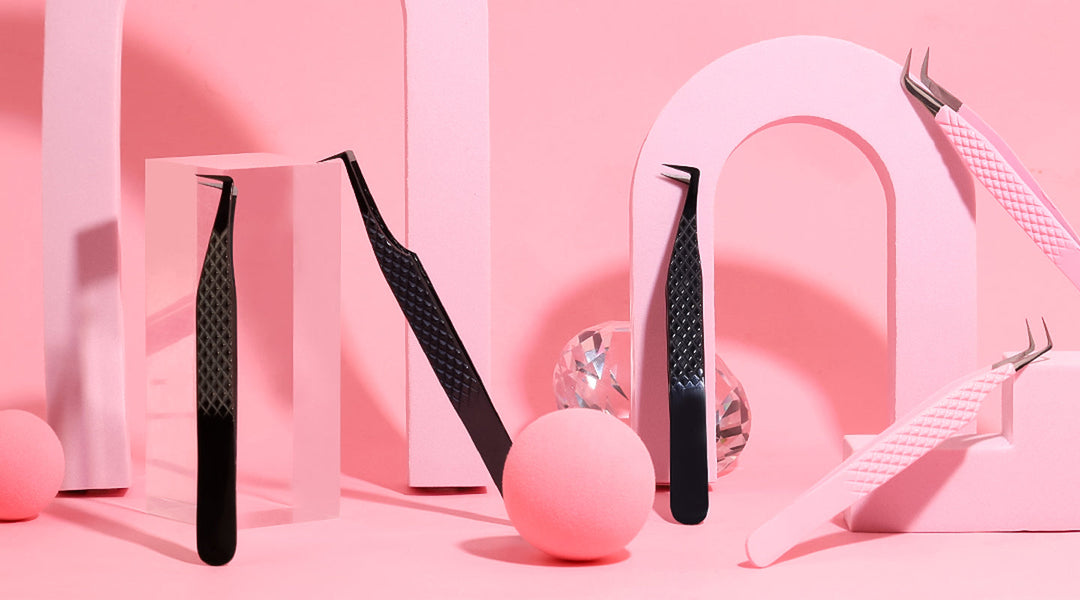 Choosing Between Fiber Tip and Classic Picking Tweezers: A Guide to the More Practical Option for You