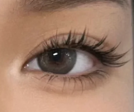 The Best Method to Use Eyelash Glue Remover