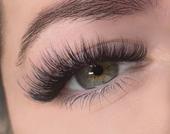 The Best Eyelash Glue Ever: A Comprehensive Guide