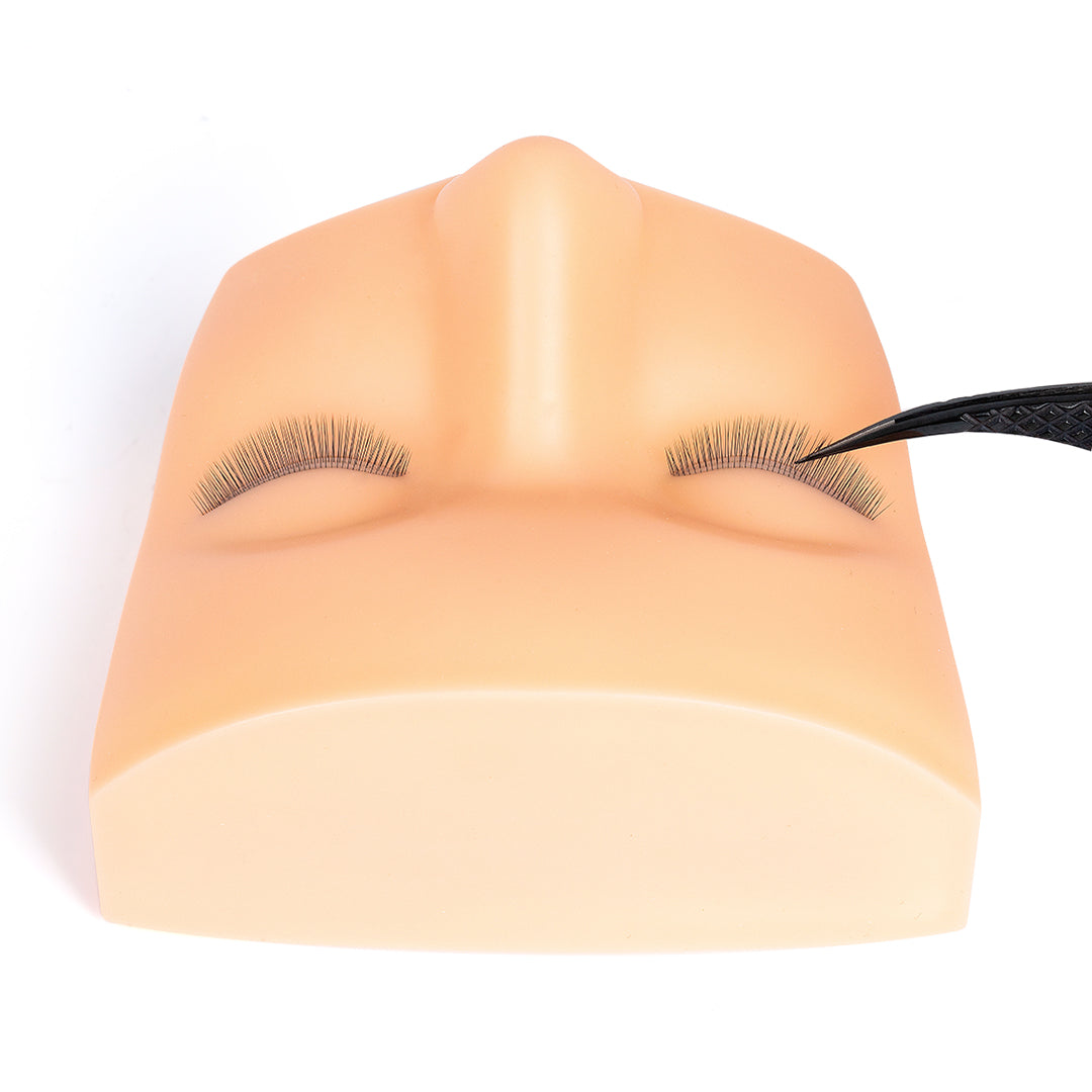 Mannequin Head With Three Layer Lashes For Lash Extensions SC