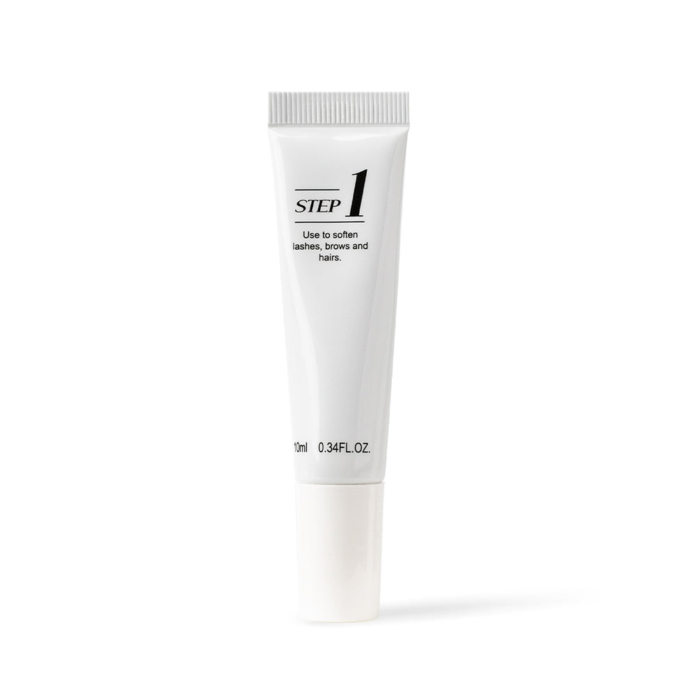 Professional lash lift treatment kit with Step 1 and Step 2 system for lifting, curling, and setting natural lashes and brows in salon use.
