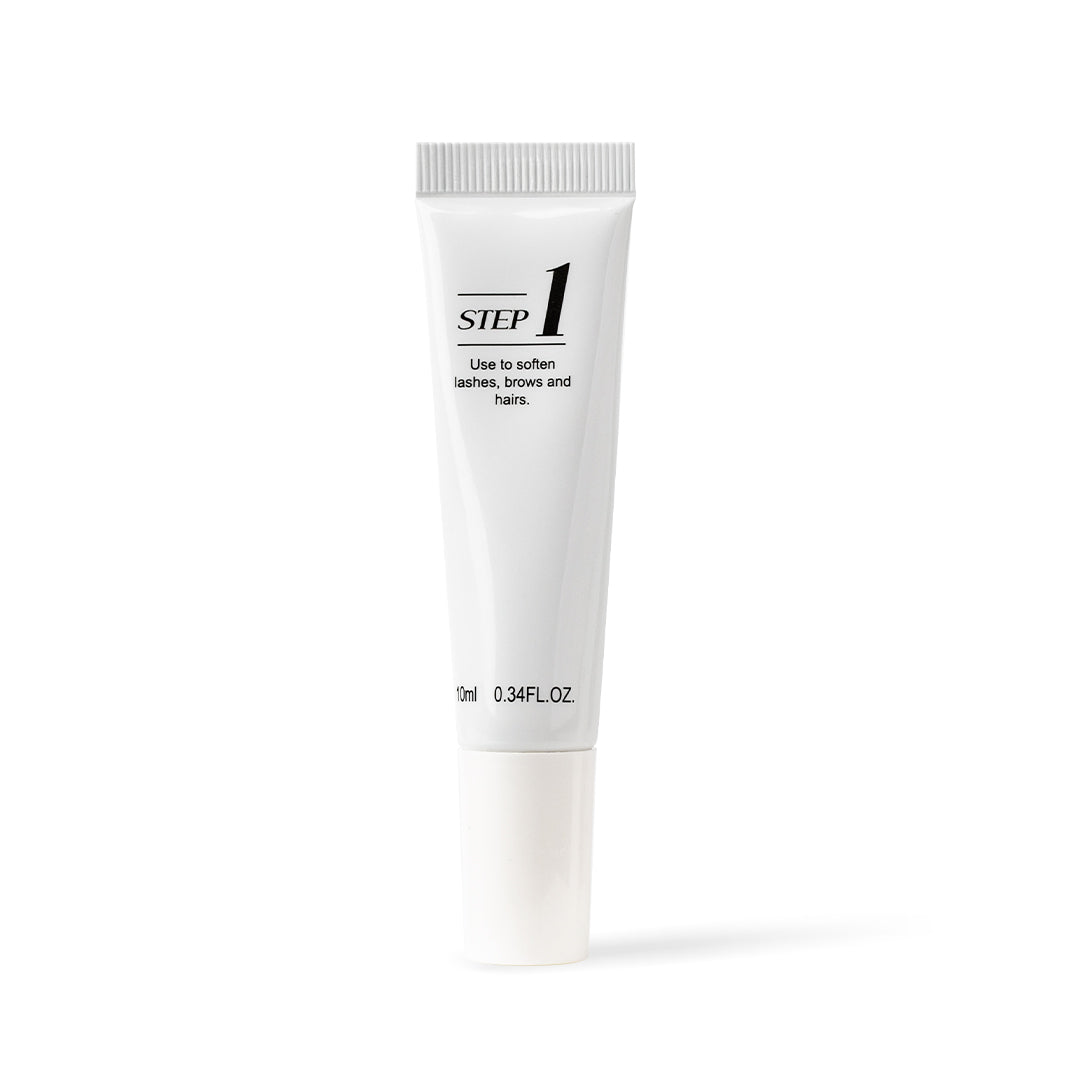 Professional lash lift treatment kit with Step 1 and Step 2 system for lifting, curling, and setting natural lashes and brows in salon use.