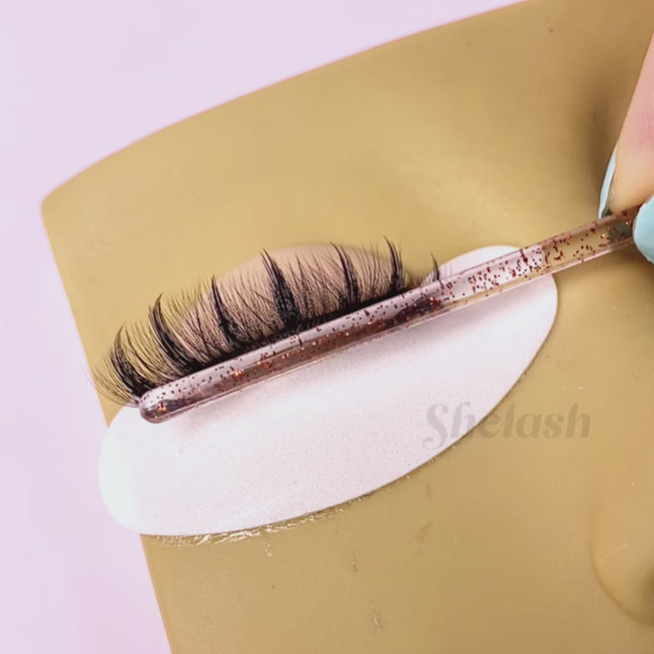 0.07MM Wispy Anime Spike Lashes
