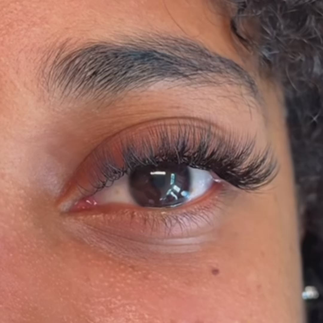 0.03 Shimmy-Free Lashes